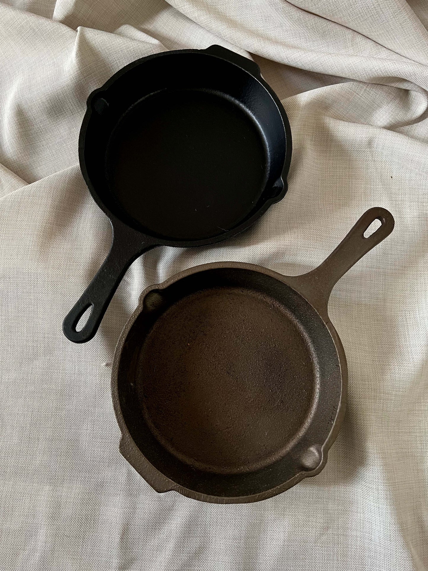 Raw Oiled Cast Iron Skillet